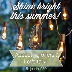 Accepting any and all offers 💕